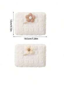 1 Stück stilvoller Puff Taschentuchbox für das Auto, eleganter minimalistischer hängender Taschentuchhalter, perfektes hochwertiges Interieur-Accessoire für Ihr Fahrzeug, ideal für Reisen und den täglichen Arbeitsweg, verschönern Sie die Ästhetik Ihres Autos mit diesem schicken und funktionalen Taschentuchorganizer, perfektes Geschenk für Autoliebhaber und praktisch für alle Jahreszeiten