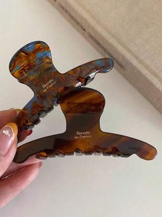 1/2 件复古法式焦糖色中号弧形发夹，法式颈背发夹，学校用品，女士秋冬发饰，度假装优雅爪夹冬季发夹