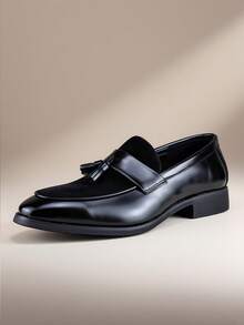 复古简约男士乐福鞋，流苏纯色麂皮一脚蹬休闲设计师鞋，柔软皮鞋，优雅绅士商务社交鞋，适合西装、休闲装、办公、派对、婚礼、约会、浪漫晚餐、节日礼物、返校季。请订购大一码。