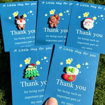10张口袋拥抱卡片“给你一个小小的拥抱”，配有树脂配件 - 节日迷你感恩礼物，适合情人节、母亲节、开学季、复活节、感恩节等场合。