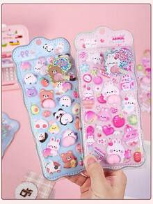 4/2 pièces Autocollants moelleux et mignons en forme de -. Autocollants pressables antistress avec design 3D d'animaux créatifs. Convient pour décorer les ordinateurs portables, les bouteilles d'eau, les agendas, etc. Cadeau parfait pour les amis, les anniversaires, les fêtes (couleurs et designs aléatoires)