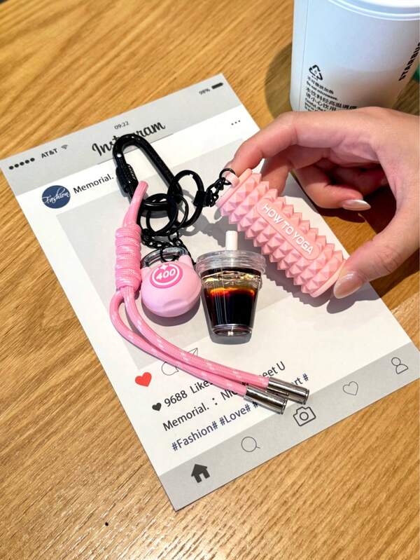 Schaumstoffrolle & Eiskaffe Geflochtene Kordel Schlüsselanhänger, ein Set mit 3 Schlüsselanhängern, Schlüsselanhänger für Männer und Frauen, abnehmbar, perfekte Wahl für Yoga- und Fitness-Enthusiasten, ideales Geschenk für Unisex, geeignet zum Dekorieren von Rucksäcken, Schlüsseln