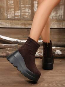 女式厚底绒面革靴，坡跟踝靴，时尚秋/春英伦风格 - 咖啡棕色(後拉鍊) - 查看 8