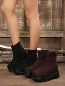 女式厚底绒面革靴，坡跟踝靴，时尚秋/春英伦风格 - 咖啡棕色(後拉鍊) - 查看 9