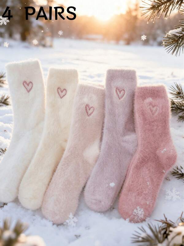 4 Pairs Of Women's Winter Heart-Patterned Fluffy Crew Socks, Fleece-Lined, Soft And Comfortable, Suitable For Occasions Such As Christmas, Birthdays, Thanksgiving, The Spring Festival And Family Gatherings. The Crew Neck Casual Socks Come In Random Colors.