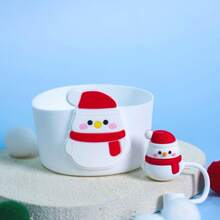 مجموعة إكسسوارات كوب شجرة الميلاد 2 قطعة (تناسب أكواب 30 أونصة و40 أونصة) - تشمل أغطية قش سيليكون 10 مم وأحذية القش، بتصاميم رنة وسانتا كلوز والثلج، هدية عيد الميلاد المثالية للنساء، مجموعة ديكور سيليكون احتفالية