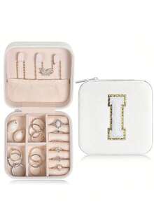 1 pieza Caja de joyería personalizable con letra, Caja de joyería de viaje DIY, Bolsa de almacenamiento de joyas, Caja de joyería de cuero, Caja de viaje portátil, Caja de joyería de perlas falsas, Caja de joyería de viaje de verano, Material de PU impermeable y a prueba de humedad, Caja de almacenamiento de perfumes, Caja de regalo para damas de honor, Mini caja de joyas para aretes, collares y anillos, Caja de joyería de cuero PU, Caja de joyería portátil creativa, Caja de regalo para aretes, Decoración de baño para vacaciones, Bolsa de maquillaje, Artículo de viaje esencial - Multicolor - Ver 27
