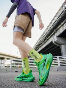 Men's Running Shoes, Marathon Road Running Shoes, Wear-Resistant Cushioned Sole, Breathable Lightweight Design, Comfortable Sports, Suitable For Outdoor Hiking, Running Training, Multi-Purpose Sports Shoes