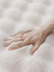 1pc Washable Solid Color Fluffy Faux Fur Rug - Lightweight, Non-Slip, Rectangular Polyester Plush Carpet - Soft Shaggy Rug For Room Decor, Indoor Luxury Comfortable Bedside MatChristmas Decor Kitchen Rug