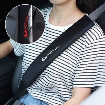1 件汽车安全带肩垫，火焰刺绣图案，毛绒肩套，延长 14.37 英寸，增强驾驶体验，汽车内饰配件，适用于卡车、SUV 和大多数车辆，2025 年冬季新品