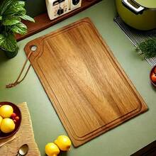 A Wooden Cutting Board, Specifically Designed For Chefs, Suitable For Cutting Meat, Cheese, Bread, Vegetables, And Fruits. It Is Also Used As A Cutting Board For Family Dormitories, Kitchen Tools, And Gifts For Mothers
