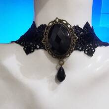 Vintage klassischer Gothic Spitze Choker für Frauen, schwarzer Kristall Anhänger Choker Halskette, Boho Schlüsselbein Schmuck, Weihnachtsgeschenke