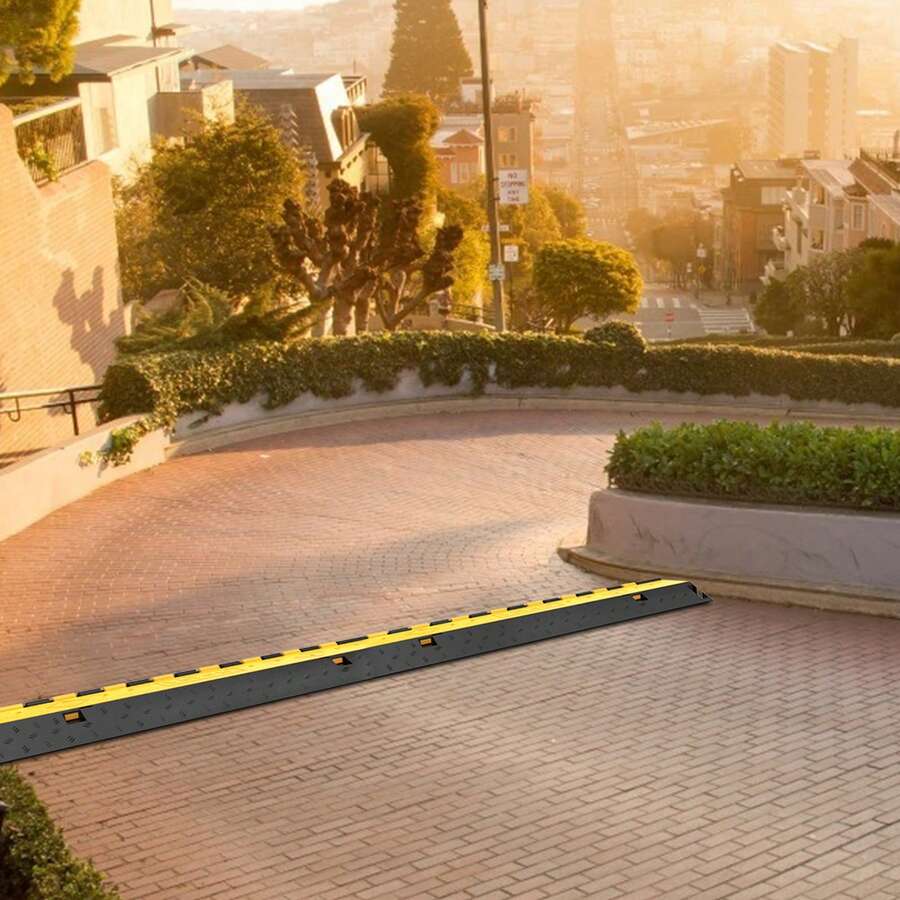 5 Pack Rubber Cable Protector For Ramp, 2 Channel Heavy Duty 66,000 Lbs Load Capacity Cable Cover Ramp Speed Bump Driveway Hose Cable Ramp Protective Cover (2 Channel, 5 Pack-66,000 Lbs) - 5 Protectores - View 1