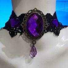 Vintage klassischer Gothic Spitze Choker für Frauen, schwarzer Kristall Anhänger Choker Halskette, Boho Schlüsselbein Schmuck, Weihnachtsgeschenke