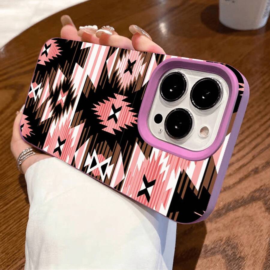 Funda protectora suave de alta calidad con orificios grandes para teléfonos. Compatible con los modelos 17, 16, 15, 14, 13, 12 y 11 Plus Pro. Colores: negro clásico, morado, gris y blanco. Ideal para Halloween y Acción de Gracias. QY13. - Morado - Ver 1