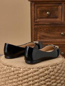 WHDXY 1 Pair Women's Pointed Toe Flats, Soft Leather Office Shoes, Versatile Loafers, Shallow Soft Bottom Fairy Style Flat Heel Slip-On Commuting Shoes