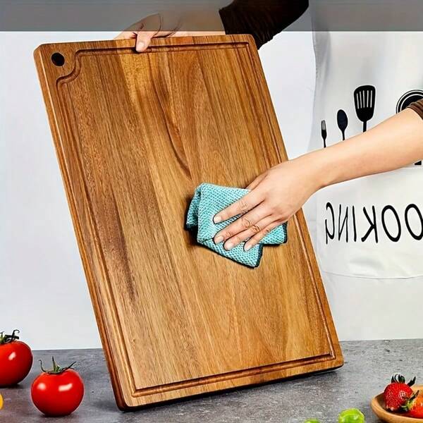 A Wooden Cutting Board, Specifically Designed For Chefs, Suitable For Cutting Meat, Cheese, Bread, Vegetables, And Fruits. It Is Also Used As A Cutting Board For Family Dormitories, Kitchen Tools, And Gifts For Mothers
