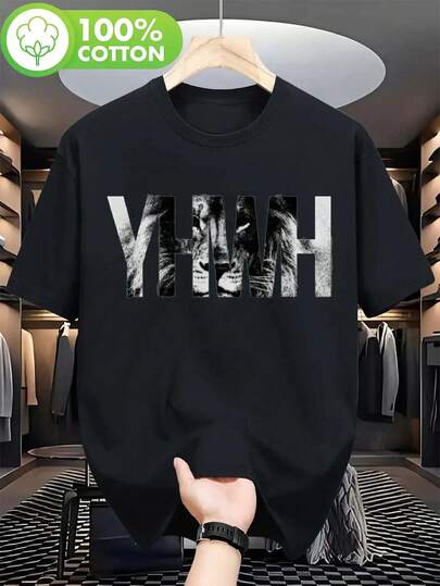 1pc Camiseta Gráfica Cristiana de Hombre YHWH León de Judá - 100% Algodón Impresión Negrita Camiseta de Manga Corta, Negra con Letras Blancas, Ajuste Regular Camiseta Casual para Regalos de Acción de Gracias y Navidad, Comodidad Diaria, Motivo Religioso, Tela No Transparente, Regalos de Vacaciones, Diseño de Moda, Camiseta Duradera, Camiseta de Cuello Redondo, Comunidad de Fe