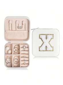 1 pieza Caja de joyería personalizable con letra, Caja de joyería de viaje DIY, Bolsa de almacenamiento de joyas, Caja de joyería de cuero, Caja de viaje portátil, Caja de joyería de perlas falsas, Caja de joyería de viaje de verano, Material de PU impermeable y a prueba de humedad, Caja de almacenamiento de perfumes, Caja de regalo para damas de honor, Mini caja de joyas para aretes, collares y anillos, Caja de joyería de cuero PU, Caja de joyería portátil creativa, Caja de regalo para aretes, Decoración de baño para vacaciones, Bolsa de maquillaje, Artículo de viaje esencial - Multicolor - Ver 14