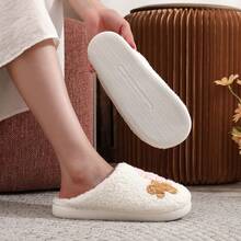 1 双白色卡通刺绣圣诞姜饼人、拐杖糖、杯子图案毛绒一脚蹬拖鞋，柔软温暖的保暖内衬室内家居卧室防滑地板拖鞋，适合家庭的圣诞礼物 - 白色 - 查看 6