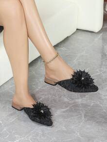 Zuecos de punta puntiaguda con decoración floral 3D en estilo francés para mujeres, de tacón bajo, diseño elegante para fiestas y reuniones