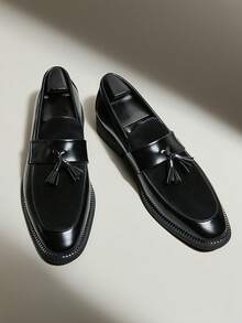 复古简约男士乐福鞋，流苏纯色麂皮一脚蹬休闲设计师鞋，柔软皮鞋，优雅绅士商务社交鞋，适合西装、休闲装、办公、派对、婚礼、约会、浪漫晚餐、节日礼物、返校季。请订购大一码。