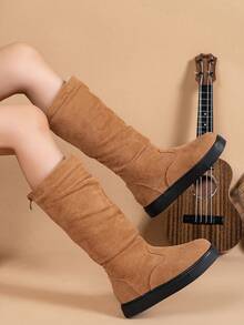 儿童舒适优雅易穿脱及膝靴，适合户外、学校、派对穿着，14 岁及以下，仿麂皮拼接经典休闲设计 - 棕色 - 查看 21