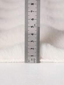 1pc Washable Solid Color Fluffy Faux Fur Rug - Lightweight, Non-Slip, Rectangular Polyester Plush Carpet - Soft Shaggy Rug For Room Decor, Indoor Luxury Comfortable Bedside MatChristmas Decor Kitchen Rug