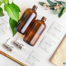 2个500毫升大容量玻璃可重复灌装瓶，适用于洗发水、沐浴露和洗手液。这些可重复灌装瓶适用于浴室，配有多种颜色的泵头。它们可用于存放洗手液、沐浴露和洗发水，也可作为浴室家居装饰配件。非常适合万圣节、感恩节、圣诞节和国庆节。 - 棕色 - 查看 13