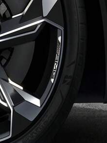 4Pcs Car Styling Wheel Rim Aluminum Logo Sticker Wheel Hub Decals For Mercedes Benz AMG A B C E G CLA C63 C63S E53 GT SLK W176 - one-size - View 10