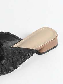 Zuecos de punta puntiaguda con decoración floral 3D en estilo francés para mujeres, de tacón bajo, diseño elegante para fiestas y reuniones