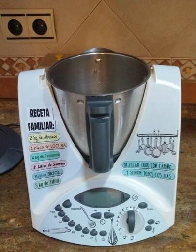 APCym Vinilo Adhesivo para Máquina Cocinar Thermomix TM31 DISEÑO RECETA FAMILIAR Pegatinas decorativas compatibles con robot de cocina Thermomix TM31, diseño de accesorios de cocina, resistente al agua, autoadhesiva