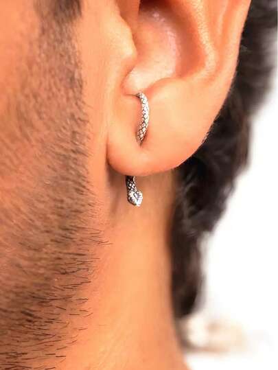 1pc Exaggerated Snake Wrap Around Earrings, Suitable For Men And Women, Halloween Decoration, Holiday Gift
