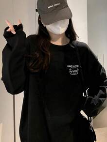 Hamburger Print Long Sleeve White Round Neck T-Shirt, Casual Loose Fit Versatile Top For Women, Autumn