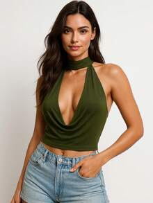 Women's Deep Neck Choker Tank Top - Sexy And Elegant For The Evening - 黑色和綠色套裝 - 查看 2