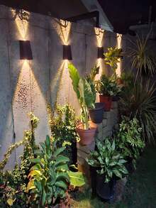 2pcs/4pcs Solar-Powered Upper And Lower Wall-Washing Lights, Outdoor Waterproof Wall-Mounted (1000mAh) Ultra-Bright Floodlights, Double-Sided Concave And Convex Mirror Wall Illumination Lights, Suitable For Commercial Streets Or Outdoor Garden Wall Decoration Lighting, Garden Terraces, Fences, And Family Courtyards, Suitable For Various Scenarios