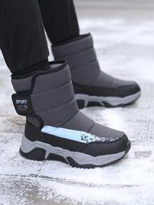 AFBB Botas de nieve para niños, zapatos de nieve de invierno cálidos para niños, impermeables y antideslizantes para adolescentes, botas de felpa gruesa para niñas y niñas, zapatos cálidos para exteriores para niños, adecuados para clima frío, caminar, acampar, senderismo y esquiar. La abertura lateral con facilita ponerse y quitarse estas botas de nieve. La suela texturizada proporciona tracción antideslizante.