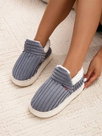 冬季拖鞋，时尚厚毛绒保暖轻便室内鞋，休闲情侣拖鞋
