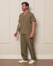 Scrub Masculino Conjunto em oxford Decote V Verde Musgo Aston - Verde Militar - Visão 6