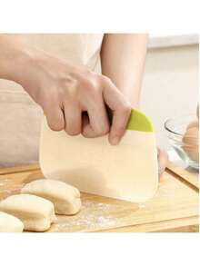 1pc Cake/Bread Slicer, Pastry Scraper, Sausage Scraper, Plastic Dough Scraper, Baking Tool - Multicolor - View 1