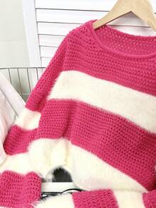 Suéter de cuello redondo de manga larga con hombros caídos y patrón de rayas suelto