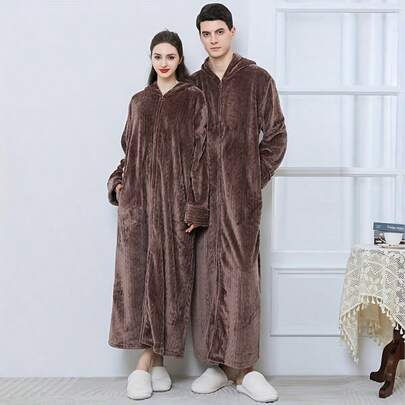 Ultra-Soft Plus Size Flannel Hooded Robe With Zipper - Thick, Warm & Cozy For Couples, Machine Washable Polyester Blanket Poncho For TV Watching And Outdoor Use