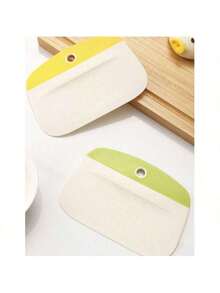 1pc Cake/Bread Slicer, Pastry Scraper, Sausage Scraper, Plastic Dough Scraper, Baking Tool - Multicolor - View 4