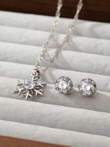 3 Pieces/Set Of Fashionable, Luxurious And Exquisite Christmas Snowflake Pendant Round Earring Necklace Set Suitable For Daily And Holiday Decorations Christmas Surprise Gift For Family And Girlfriend
