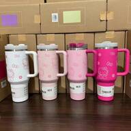  NEW Sanrio Sanrio Hello Kitty 40oz Vacuum Insulated Tumbler Stainless Steel Insulated Water Bottle Vacuum Thermal Flask For Women Men For Cold Hot Cup