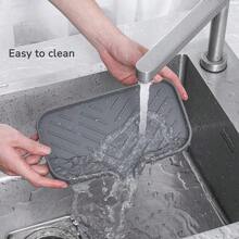 Silicone Bathroom Soap Dishes With Drain Spout-Bathroom And Kitchen Sink Organizer,Sponge Holder,Dish Soap Tray,Perfect For Dispenser,Scrubber,Bottle,Cup On Sink Or Counter - Màu xám đen - Xem 6