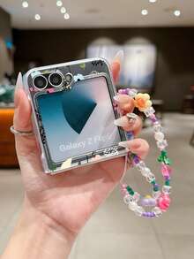 1 pezzo di custodia pieghevole per telefono in materiale PC opaco con elementi decorativi floreali carini, abbinata a un braccialetto dello stesso colore, in grado di proteggere e prevenire la caduta: compatibile con Samsung Galaxy Z Flip 3/Z Flip 4/Z Flip 5/Z Flip 6/Z , OPPO Find N3 Flip, Razr 50 Ultra, Razr 60 Ultra, Razr 60, Razr 50, MIX Flip, Galaxy Z Flip7 FE