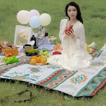 Mantas de Picnic Impermeables para Exteriores, Sbana de Picnic Impermeable Resistente a la y la Intemperie 198x198 para Csped Exterior Vacaciones Camping Viajes Senderismo Jardn - Atributo único - Ver 4