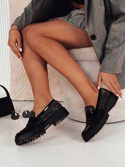 Women's Platform Loafers, Elegant Shoes For A Modern Casual Style, Comfortable Shoes With Decorative Details, Fashionable Shoes For Work And Everyday Wear, Stylish Women's Loafers For Spring And Autumn