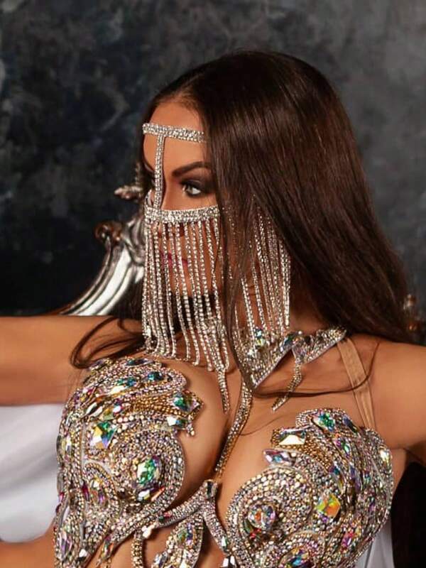 Maschera con strass d'argento e nappe, accessorio per il viso per Ognissanti e Natale